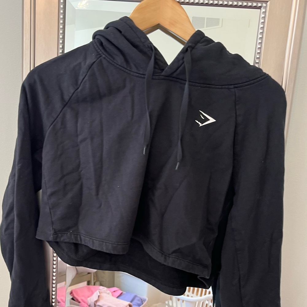 Cropped gymshark hoodie